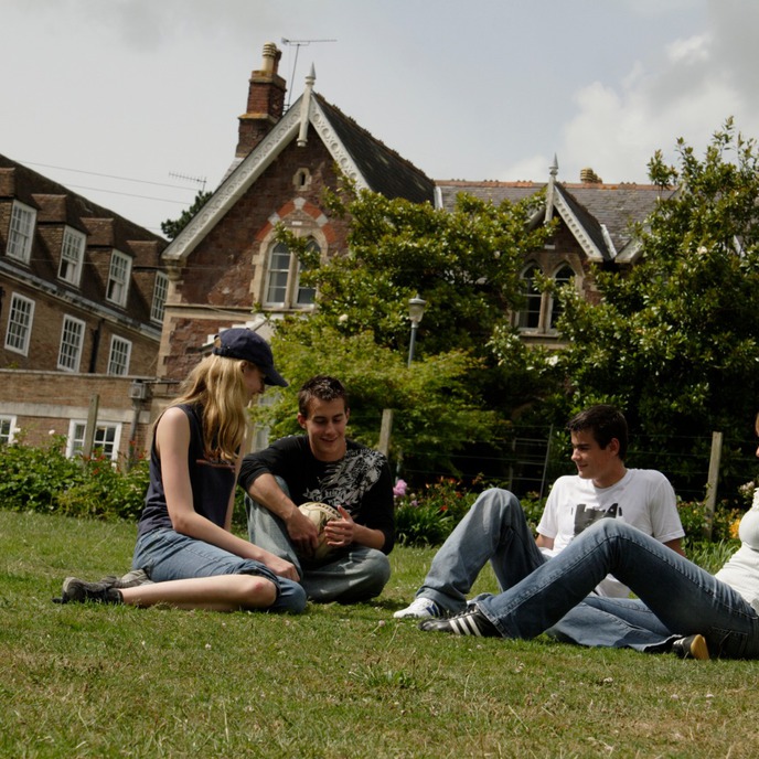Nyelvtanulás külföldön - külföldi nyelvtanfolyam - ILT utazások