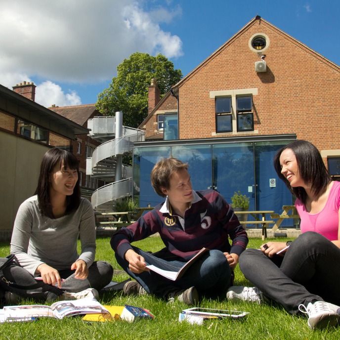 Nyelvtanulás külföldön - külföldi nyelvtanfolyam - ILT utazások