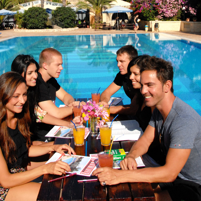 Nyelvtanulás külföldön - külföldi nyelvtanfolyam - ILT utazások