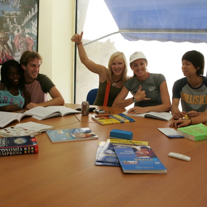 Nyelvtanulás külföldön - külföldi nyelvtanfolyam - ILT utazások